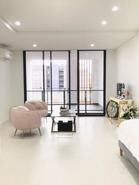 206 Kalina Apartments 1 Bedroom - Hotel Accommodation 3