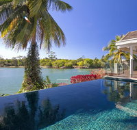 22 Noosa Parade