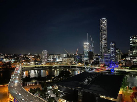 CASSA BCT - River-View Apartments Managed By The Cassa - Hotel Accommodation 1