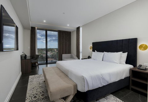 Crowne Plaza Sydney Burwood, An IHG Hotel - Hotel Accommodation 2