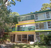 3 'Far Horizons' 77 Ronald Avenue - cosy comfortable unit with filtered views - Hotel Accommodation