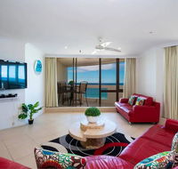 3 Bedroom Apartment - Panoramic Ocean Views - Hotel Accommodation