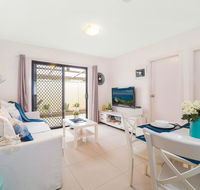 3 Bedroom cozy and quiet holiday home - Hotel Accommodation
