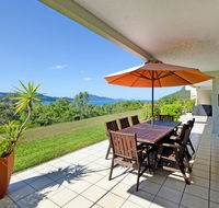 3 Bedroom Poinciana Lodge - Hotel Accommodation