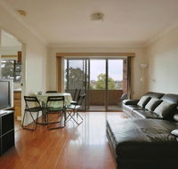 3BR Quiet  Convenient area of Parramatta UWS - Hotel Accommodation