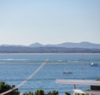 4 'Yarramundi' 47 Magnus Street - air conditioned unit with water views - Hotel Accommodation