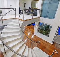 4.5 Million Dollar Dream Mansion in Surfers Paradise - Hotel Accommodation