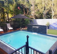 5 Bedroom Luxury Villa - Hope Island - Hotel Accommodation