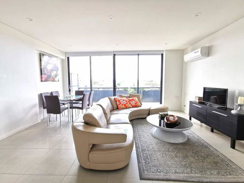 504 2 Bedroom In Kalina Serviced Apartments - Hotel Accommodation 1