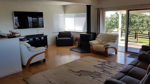 505 CONROD STRAIGHT MOUNT PANORAMA - Hotel Accommodation 3