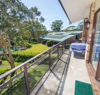 73 'Bay Parklands' 2 Gowrie Avenue - solar heated pool spa tennis court  views - Hotel Accommodation