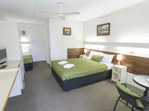 7th Street Motel - Hotel Accommodation 3