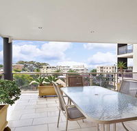 8 'Carrington' 15 Government Road - spacious unit with air conditioning and lift - Hotel Accommodation