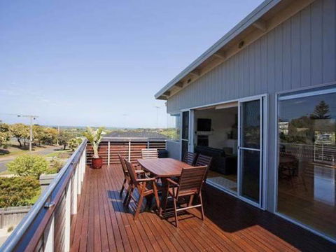 A Beautiful Beach House Torquay - Hotel Accommodation 0