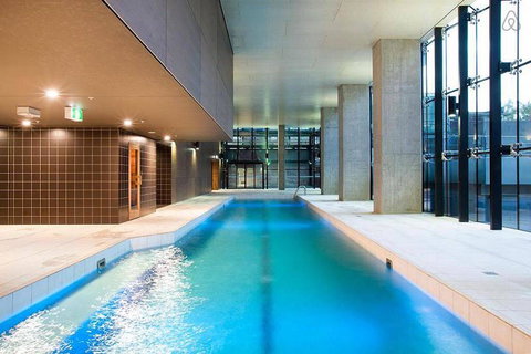 A Bright & Airy CBD Apt Next To Southern Cross - Hotel Accommodation 3