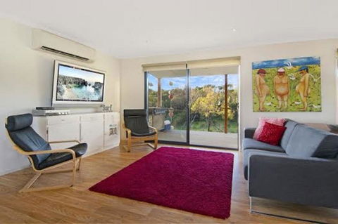 A One One Two At Island Beach - Hotel Accommodation 0