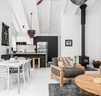 A PERFECT STAY - Black Star