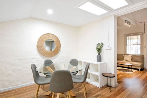 A Quaint Darlinghurst Cottage - Hotel Accommodation 1