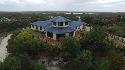 A Tranquil Retreat - Hotel Accommodation 0