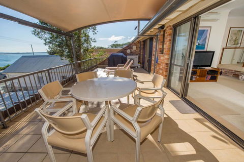 A Yachtsmans Rest, Unit 4/37 Victoria Parade - Hotel Accommodation 1