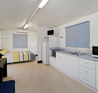 AAOK Moondarra Accommodation Village - Hotel Accommodation