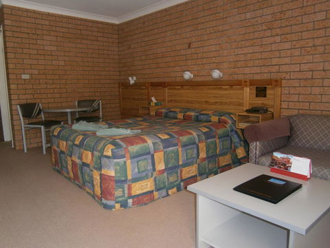 Aaron Inn Motel - Hotel Accommodation 3