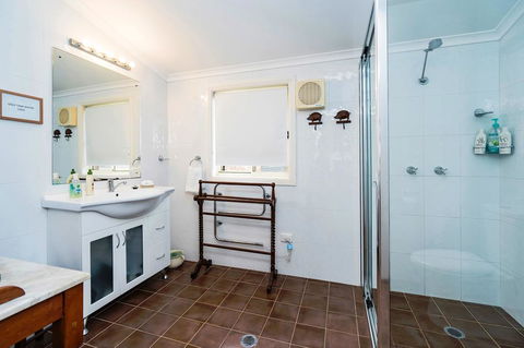 Abelia House B &B - Hotel Accommodation 2