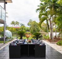 Absolute Lakefront - Port Douglas - Hotel Accommodation