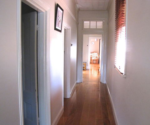 Acacia Cottage On Peel, Bathurst - Hotel Accommodation 3