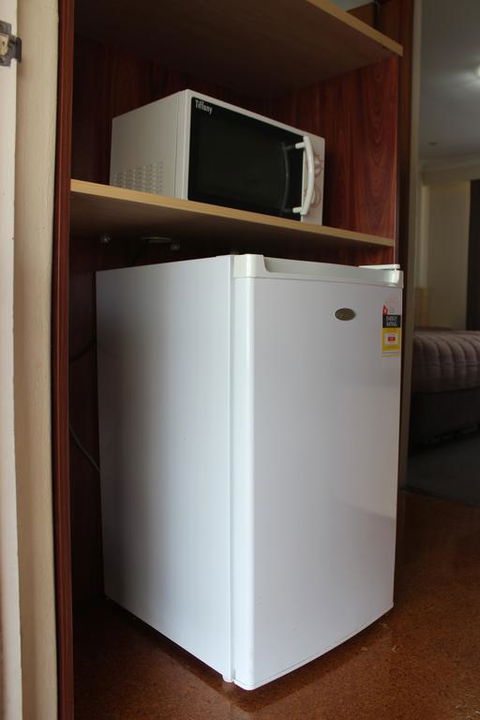 Acacia Motor Inn - Hotel Accommodation 3