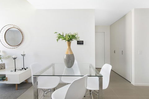 Accommodate Canberra - Azure - Hotel Accommodation 2