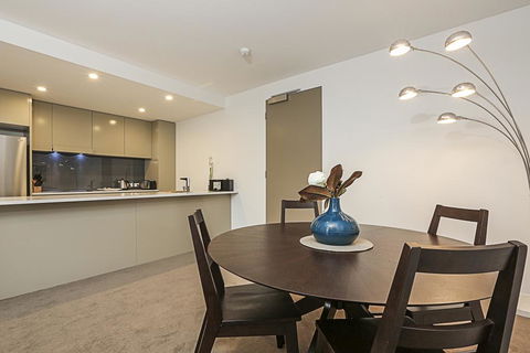 Accommodate Canberra - Quayside - Hotel Accommodation 0