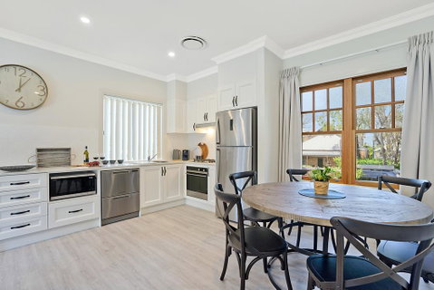 Accommodation Hunter - Adams Street Maitland - Hotel Accommodation 0