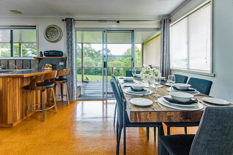 ACOULLVIEW - Hotel Accommodation 3