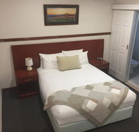 Across Country Motel and Serviced Apartments - Hotel Accommodation