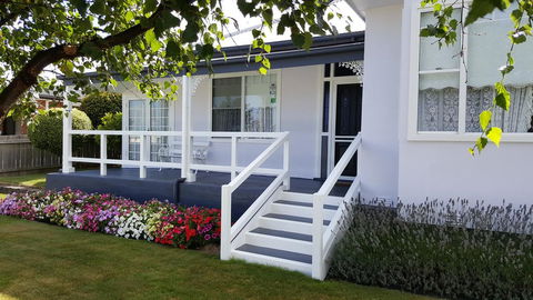 Addlestone House Bed And Breakfast - Hotel Accommodation 0