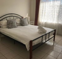 Adelaide Holiday Apartment - Hotel Accommodation