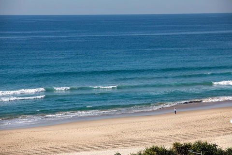Emerald Sands Holiday Apartments - Hotel Accommodation 1