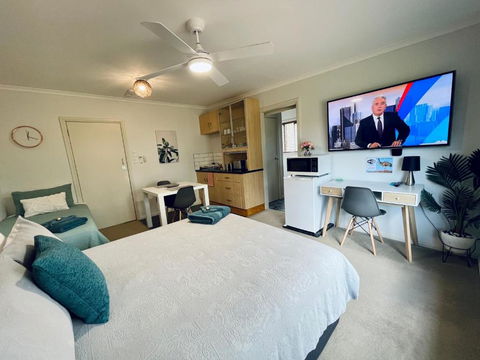 Emu Retreat B&B - Hotel Accommodation 2