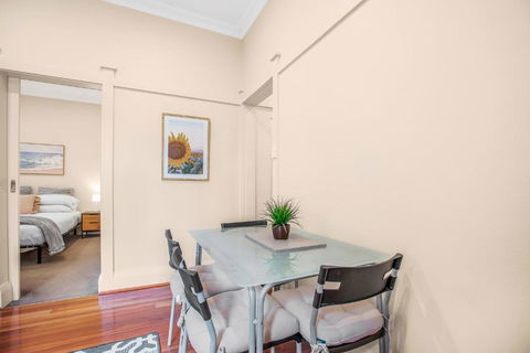 Escape To Neutral Bay -Perfect Home Away From Home - Hotel Accommodation 2