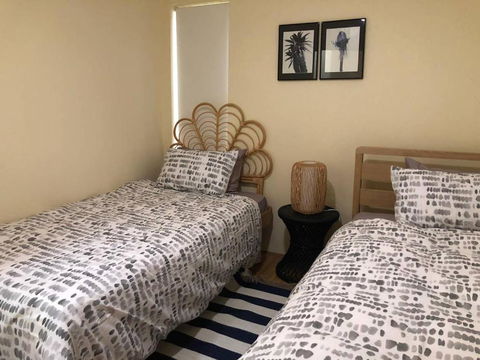 Escape To Strathfield For 8 Guests - Hotel Accommodation 2