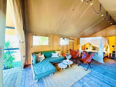 Esk Luxury Glamping Tents - Hotel Accommodation 3