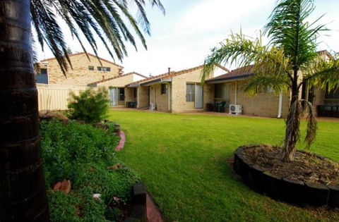 Esperance Beachfront Resort - Hotel Accommodation 0