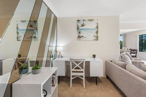 Esplanade Escape - Beachfront Family Bliss - Hotel Accommodation 4