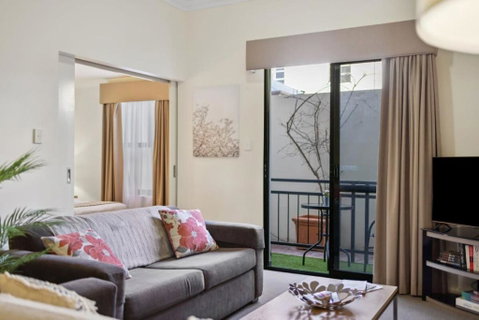 Fabulous Apt In Northbridge With Pool & WiFi - Hotel Accommodation 0