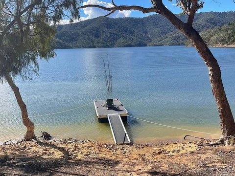 Glasshouse On The Lake - Hotel Accommodation 2
