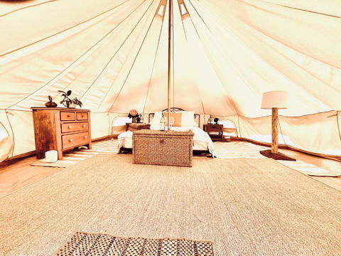 Golden Point Glamping - Hotel Accommodation 3