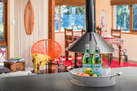 Gone Surfin - Hotel Accommodation 4