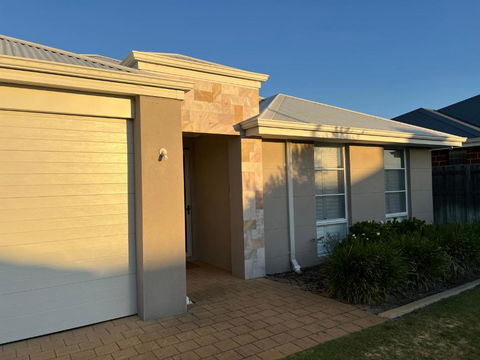 Garrison Cottage - Hotel Accommodation 1