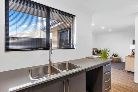 Guildford Family Hideaway - Hotel Accommodation 3